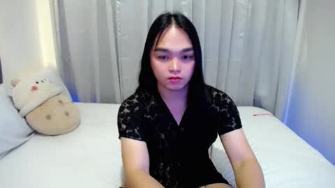Snapshot of bhabytrans69 chatting on 01/18/25, 12:24 BHABY 3 online show from 01/18/25, 12:24