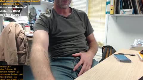 Snapshot of bi_french69 chatting on 12/02/24, 02:52 My name is David and if you like public exhibitions you wont be disappointed with me LoL - My favorite vibes is 44 online show from 12/02/24, 02:52