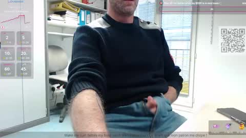 Snapshot of bi_french69 chatting on 02/06/25, 04:36 My name is David and if you like public exhibitions you wont be disappointed with me LoL - My favorite vibes is 44 online show from 02/06/25, 04:36