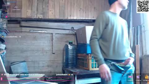 Snapshot of bi_french69 chatting on 02/14/25, 10:28 My name is David and if you like public exhibitions you wont be disappointed with me LoL - My favorite vibes is 44 online show from 02/14/25, 10:28