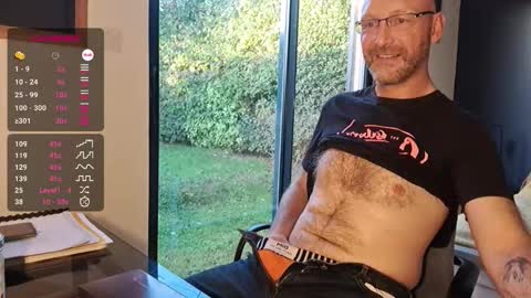 Snapshot of bi_french69 chatting on 10/21/25, 07:09 My name is David and if you like public exhibitions you wont be disappointed with me LoL - My favorite vibes is 44 online show from 10/21/25, 07:09