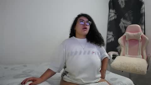 Snapshot of bianca_boobs chatting on 09/20/25, 09:54 Bianca Tuesday to Sunday from 2am to 6am UTC-5 online show from 09/20/25, 09:54