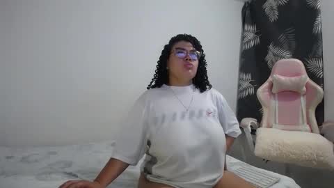 Snapshot of bianca_boobs chatting on 10/02/25, 09:27 Bianca Tuesday to Sunday from 2am to 6am UTC-5 online show from 10/02/25, 09:27