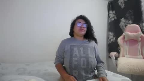 Snapshot of bianca_boobs chatting on 10/31/25, 09:10 Bianca Tuesday to Sunday from 2am to 6am UTC-5 online show from 10/31/25, 09:10