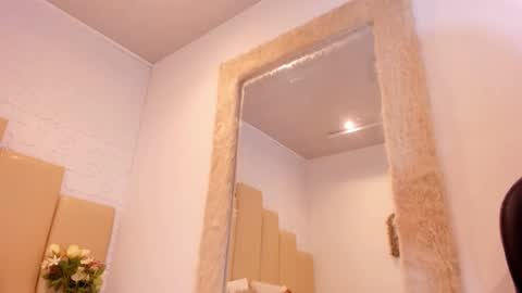 Bianca online show from 10/10/25, 12:59