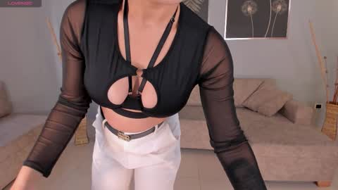 Bianca Pierce online show from 10/04/25, 11:52