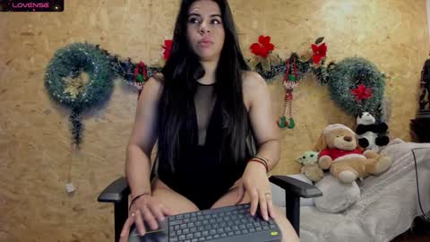 Snapshot of biancastrongg chatting on 12/20/24, 02:19 Biancastrong.. IGThebiancastrong online show from 12/20/24, 02:19