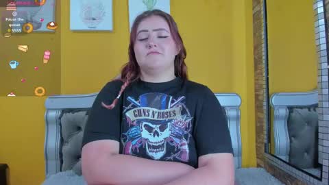 Snapshot of bibiana_js_ chatting on 02/12/25, 12:01 bibiana_js_ online show from 02/12/25, 12:01