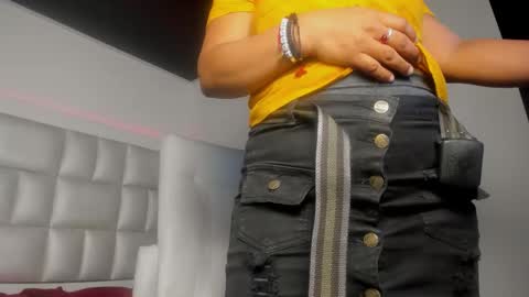 Snapshot of bibiana_js_ chatting on 10/01/25, 12:00 bibiana_js_ online show from 10/01/25, 12:00