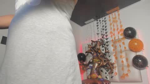 Snapshot of bibiana_js_ chatting on 10/15/25, 11:54 bibiana_js_ online show from 10/15/25, 11:54