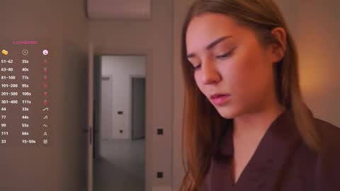 Ophelia online show from 11/09/25, 03:43