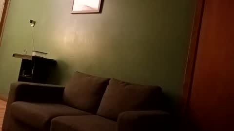 Snapshot of bibottom68942 chatting on 10/24/25, 09:33 bibottom68942 online show from 10/24/25, 09:33