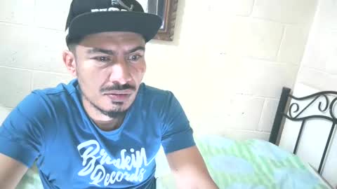 bichopeludo online show from 10/16/25, 07:59