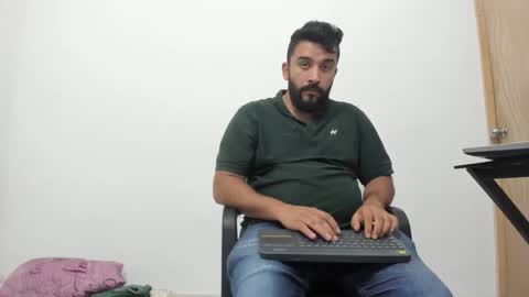 Snapshot of big_dad69 chatting on 11/13/25, 10:41 Tommy online show from 11/13/25, 10:41