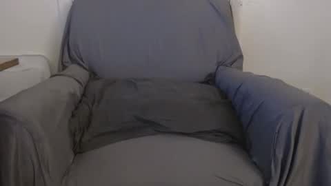 big_drew03 online show from 11/19/25, 12:32