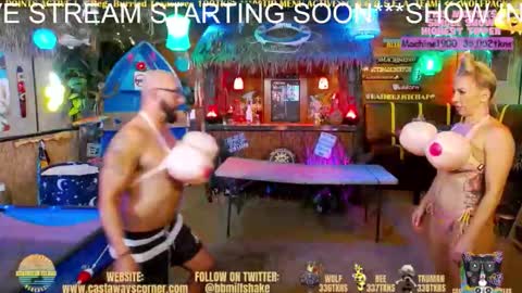 Snapshot of bigbananamilfshake chatting on 10/20/25, 04:35 Mya and Angelo online show from 10/20/25, 04:35