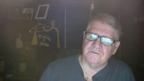 Snapshot of bigbeerdrinker1 chatting on 03/03/25, 04:14 bigbeerdrinker online show from 03/03/25, 04:14