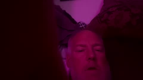 Snapshot of bigbilly8750279483 chatting on 10/04/25, 10:02 bigbilly8750279483 online show from 10/04/25, 10:02