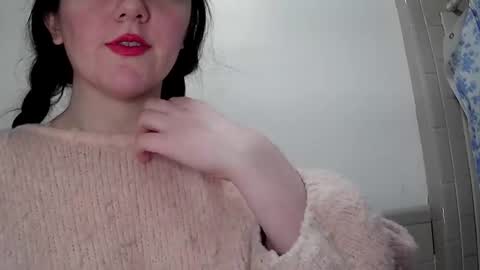 Isabella online show from 12/16/24, 06:43