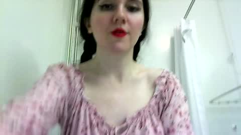 Isabella online show from 02/24/25, 05:22