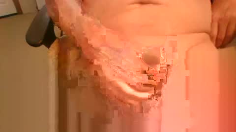 Snapshot of bigboy_smalldick chatting on 01/25/25, 08:21 Bigboy online show from 01/25/25, 08:21