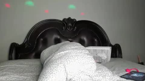 bigbuttsarena online show from 10/02/25, 05:42