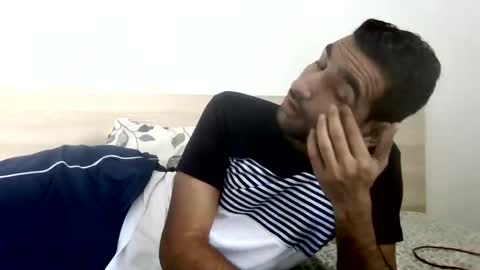 akash online show from 10/17/25, 08:06