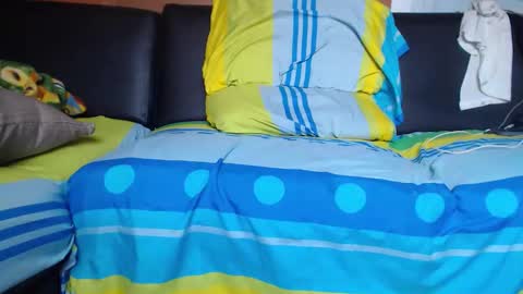 Snapshot of bigcocknigga25 chatting on 10/31/25, 05:03 alexis online show from 10/31/25, 05:03