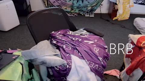 Snapshot of bigcocksmallmouth chatting on 02/14/25, 08:26 Cock and Cheese online show from 02/14/25, 08:26