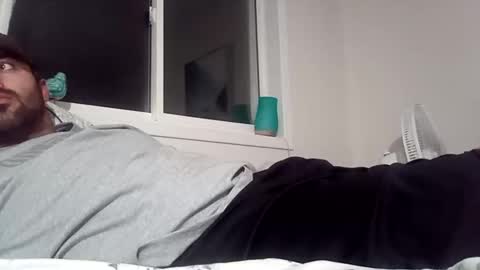 Snapshot of bigcumcanada chatting on 12/20/24, 02:19 bg online show from 12/20/24, 02:19