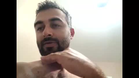 Snapshot of bigcumcanada chatting on 11/05/25, 09:48 bg online show from 11/05/25, 09:48