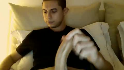 Big online show from 02/01/25, 05:26