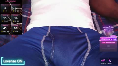 Snapshot of bigdikfreak chatting on 03/12/25, 05:02 BigDickFreak online show from 03/12/25, 05:02