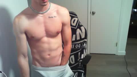 Snapshot of bigdog_112 chatting on 10/09/25, 05:33 BigWilly online show from 10/09/25, 05:33