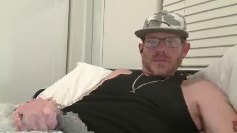 Snapshot of bigguy4funtime chatting on 10/08/25, 05:05 bigguy4funtime online show from 10/08/25, 05:05