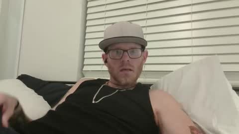 Snapshot of bigguy4funtime chatting on 10/27/25, 03:21 bigguy4funtime online show from 10/27/25, 03:21