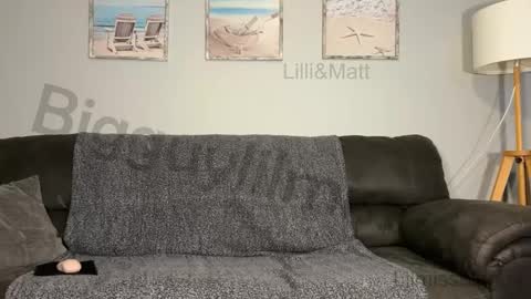 Snapshot of bigguylilmiss chatting on 09/13/25, 12:43 LILLI MATT online show from 09/13/25, 12:43