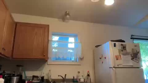 Daniel  Noelia online show from 10/16/25, 01:56