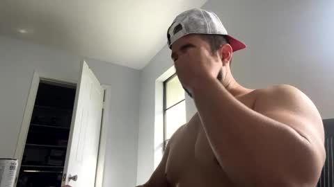 biglazzer1230 online show from 02/06/25, 02:48