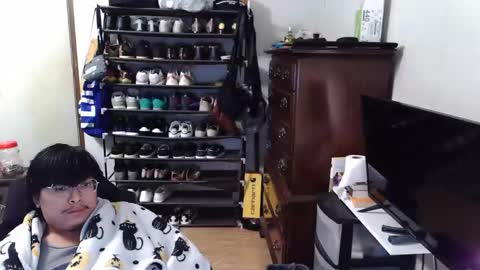 biglongt online show from 10/25/25, 06:43