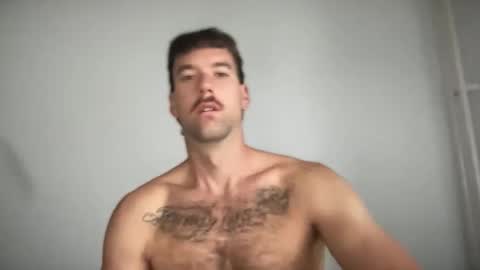 Snapshot of bigmachinejack chatting on 09/17/25, 05:53 bigmachinejack online show from 09/17/25, 05:53