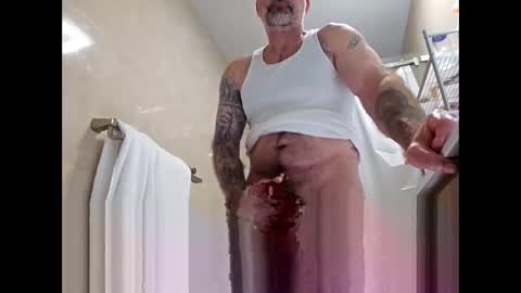 bignick850717520 online show from 11/02/25, 03:09