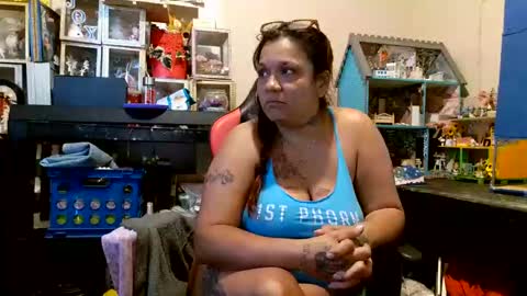 the Mini mami online show from 11/03/25, 07:26