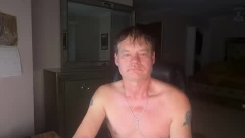 Snapshot of bigsteve24cm chatting on 11/14/25, 11:31 bigsteve24cm online show from 11/14/25, 11:31