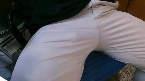 Snapshot of bigsword4her chatting on 11/14/25, 04:06 bigsword4her online show from 11/14/25, 04:06