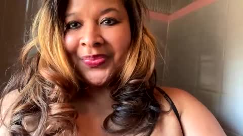 Snapshot of bigtits1234 chatting on 01/15/25, 05:47 Mochas 42HH Room online show from 01/15/25, 05:47