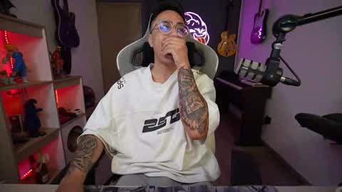 bigxboy96 online show from 11/02/25, 11:29