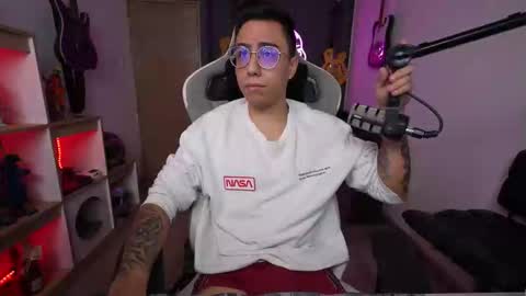 bigxboy96 online show from 11/11/25, 11:43