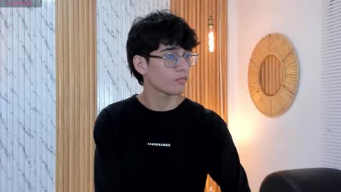 Snapshot of billie_jr chatting on 10/06/25, 03:48 Billie online show from 10/06/25, 03:48