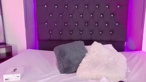 Billie online show from 10/16/25, 08:21